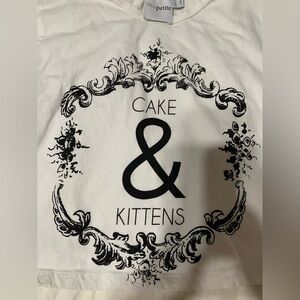 cake and kittens cropped t shirt